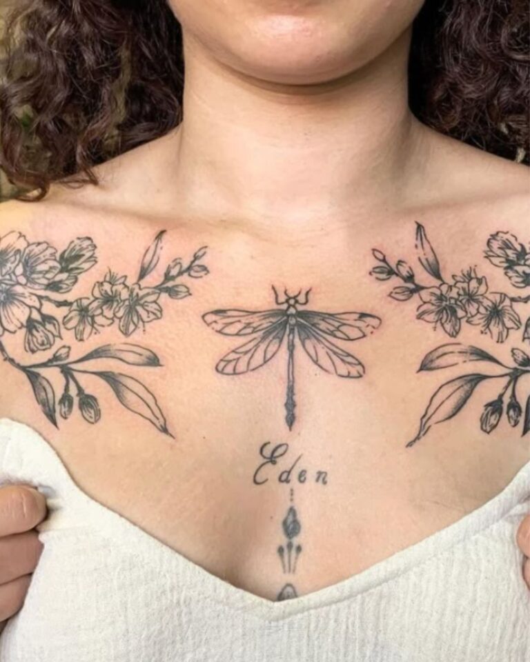 53 Beautiful Chest Tattoos for Women (Floral, Delicate & Bold Designs ...